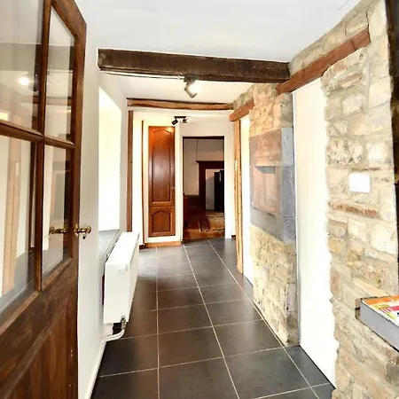 Charming House Near Сasa de vacaciones Durbuy
